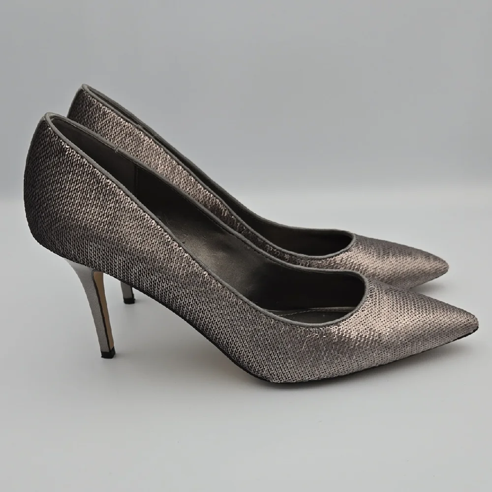 White House Black Market Gracelynn Hematite Sequin Heel, Size 9